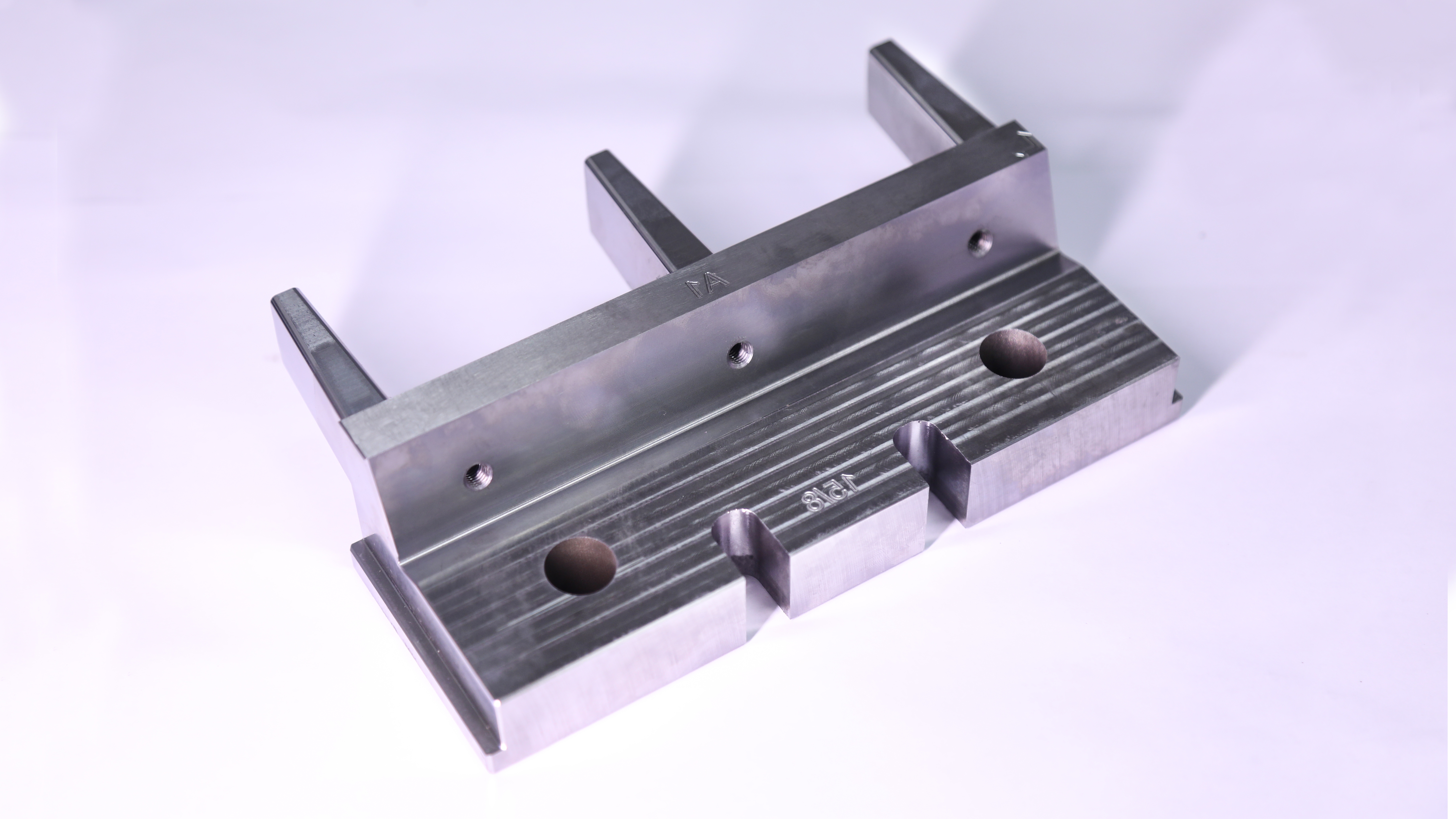 금형 부품 – 슬라이드 베이스 (Slide Base)