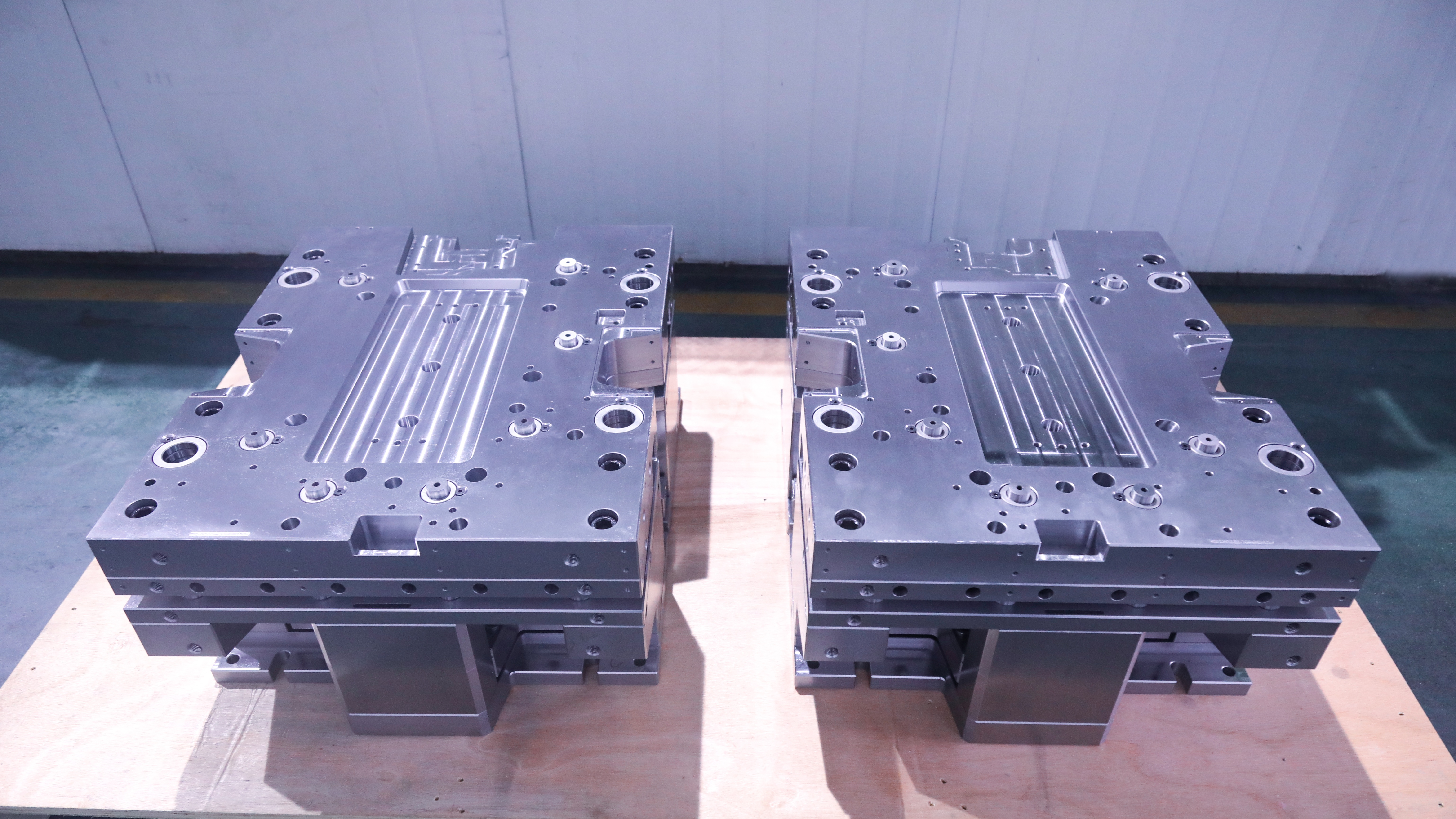 2K 이중사출 금형베이스