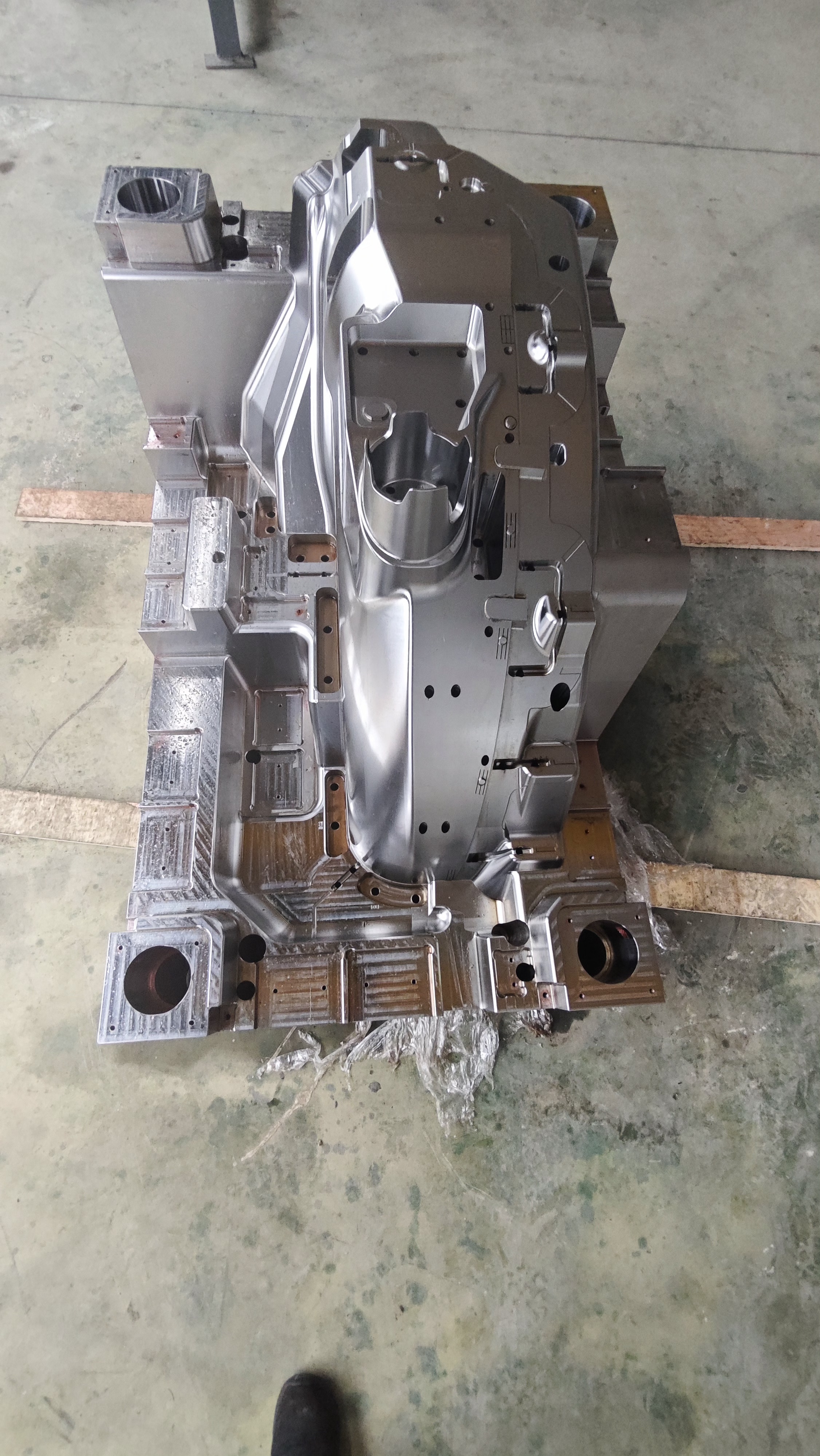 사출 자동차금형