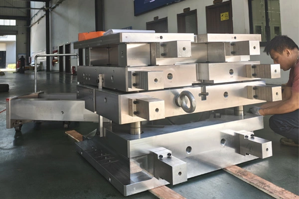 금형용 몰드베이스 가격·품질 비교 | 한국 vs 중국 차이 분석 금형용 몰드베이스 가격·품질 비교 | 한국 vs 중국 차이 분석