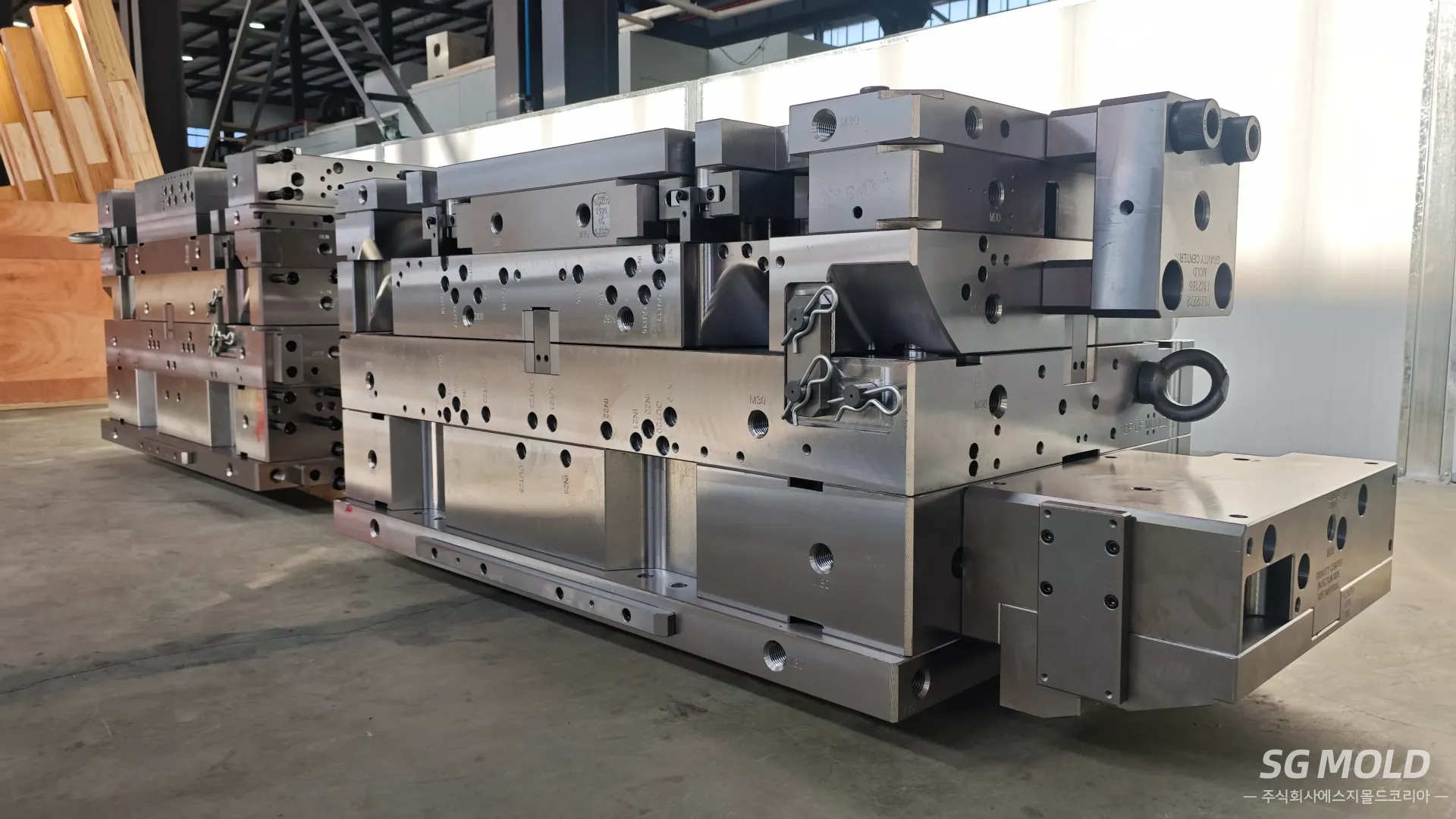 비표준 몰드베이스 제작 비용, 이렇게 절감하세요