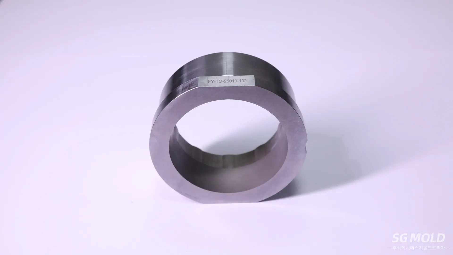 사출 금형의 주요 부품과 역할 정리